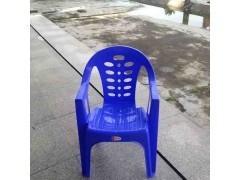 加厚塑料扶手椅批发 打造舒适耐用的商用与家用空间